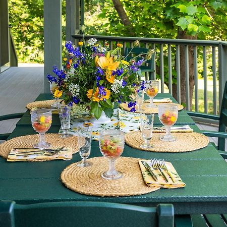 The Inn At Amaris Farms Weaverville Екстериор снимка