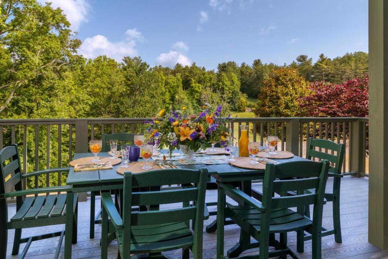 The Inn At Amaris Farms Weaverville Екстериор снимка