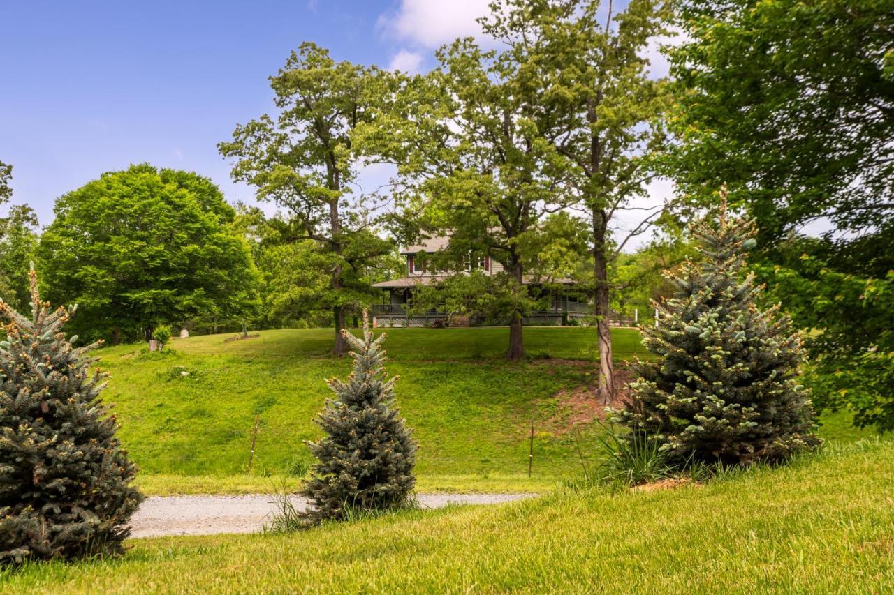 The Inn At Amaris Farms Weaverville Екстериор снимка
